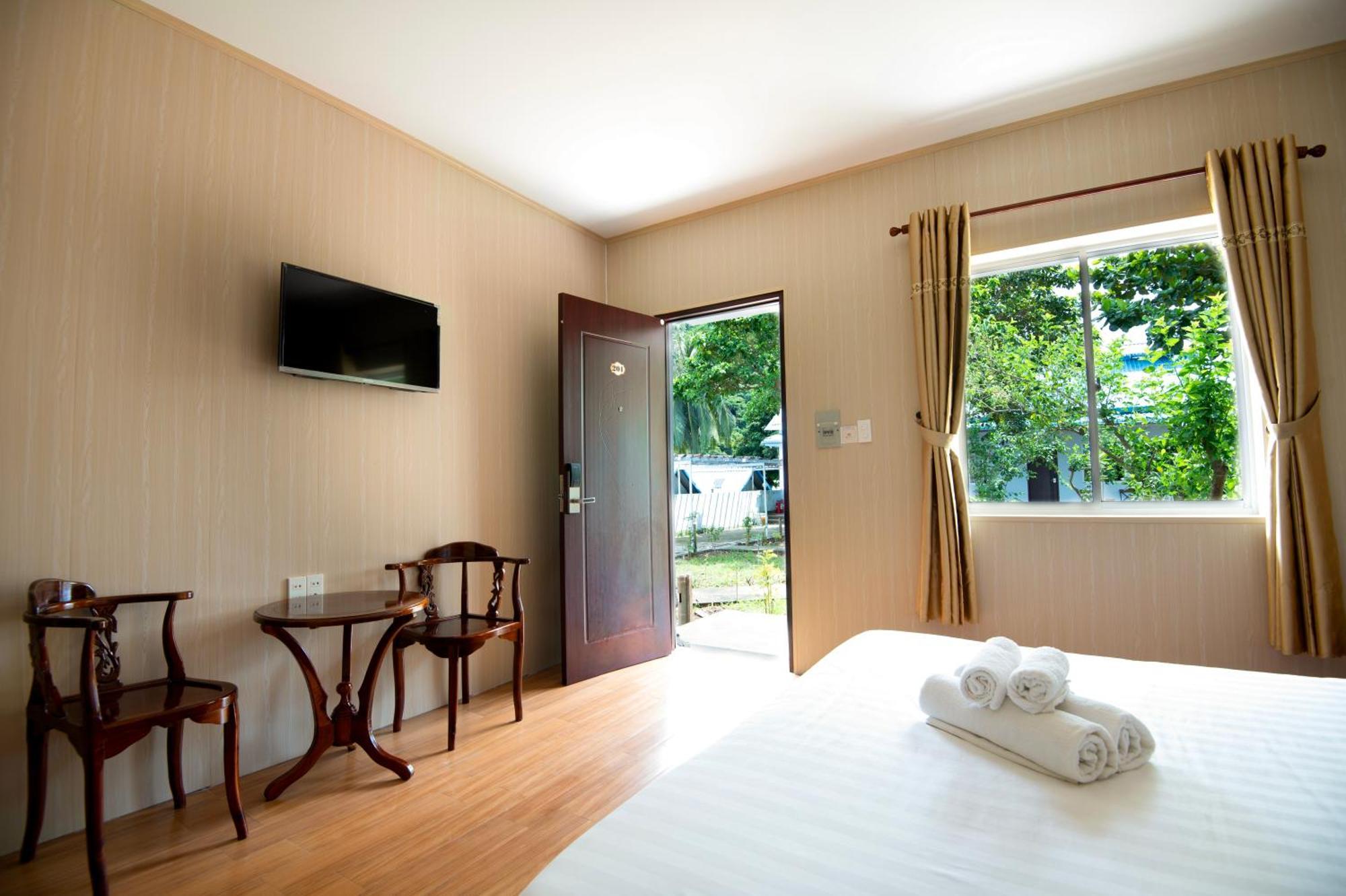 Bungalow Hotel Chi Khu Co Ong Exterior foto