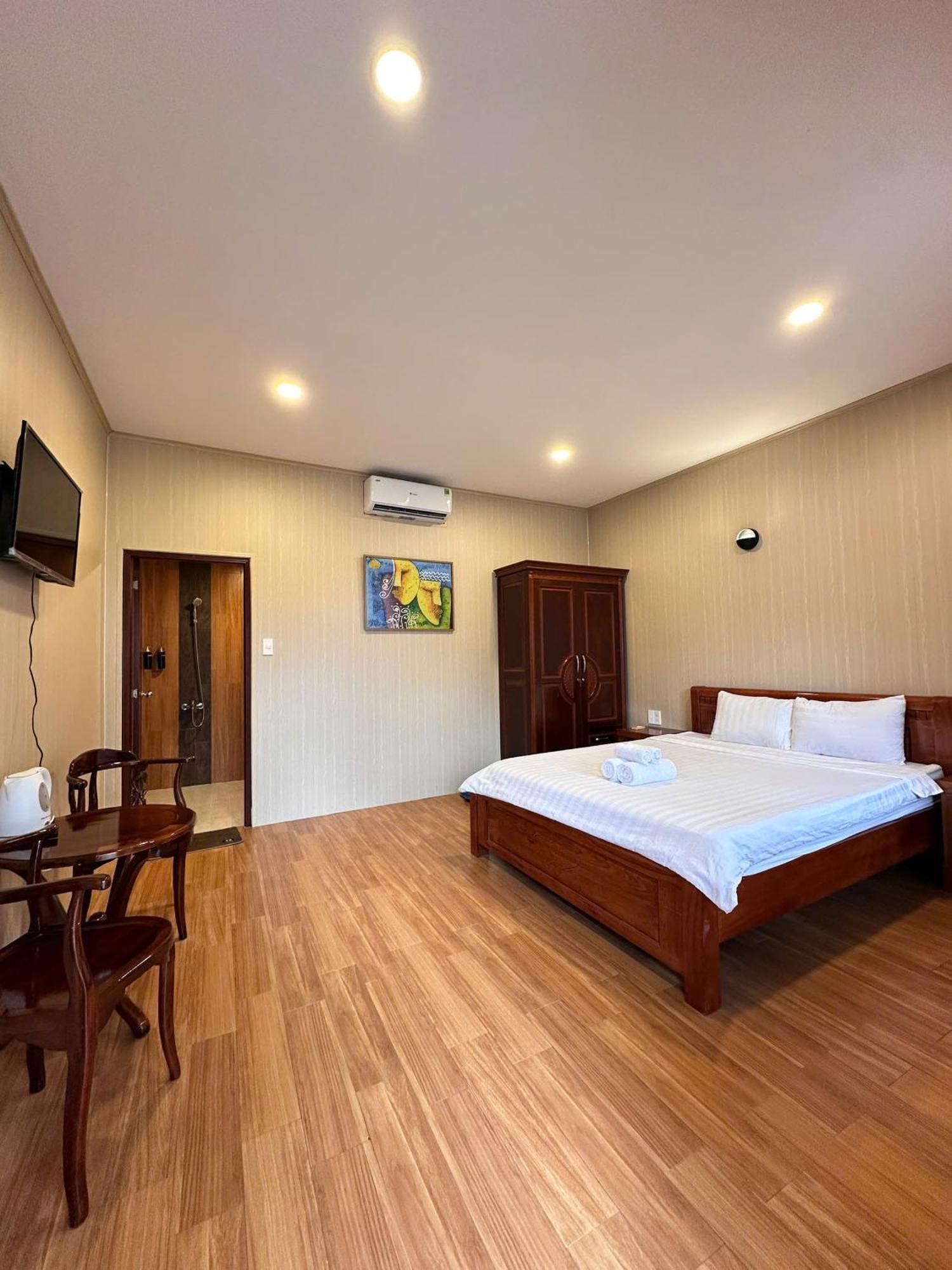 Bungalow Hotel Chi Khu Co Ong Exterior foto